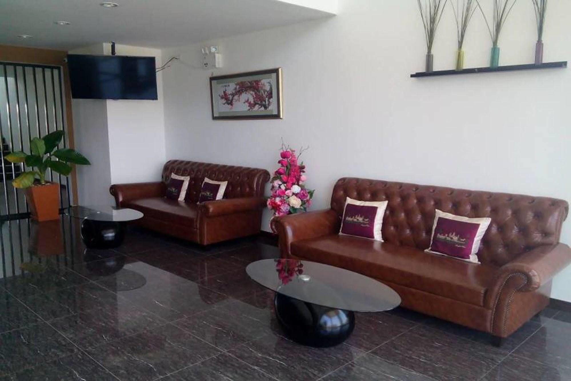 One Fu Hotel Surin Extérieur photo